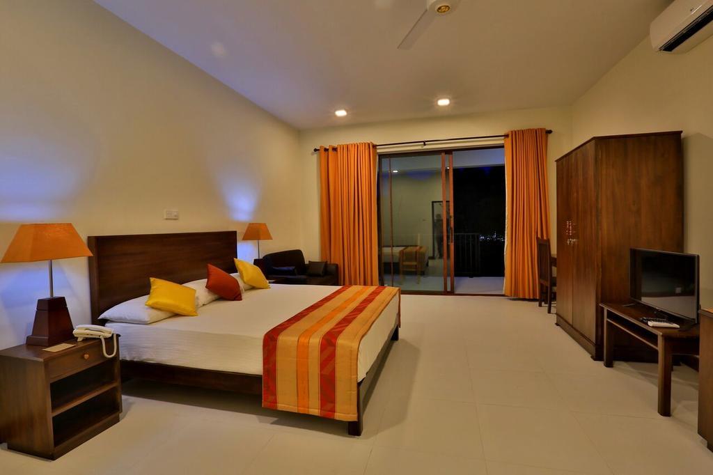 Grand & Gangula Hotel Dambulla Ngoại thất bức ảnh