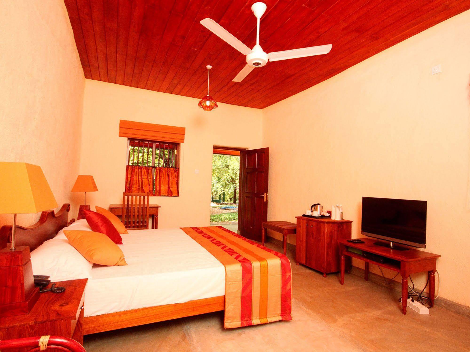 Grand & Gangula Hotel Dambulla Ngoại thất bức ảnh
