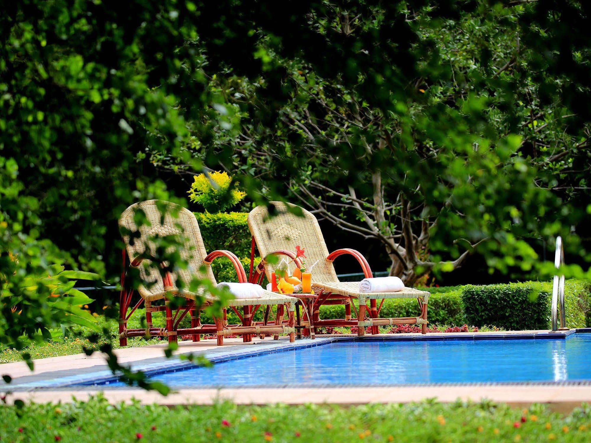 Grand & Gangula Hotel Dambulla Ngoại thất bức ảnh